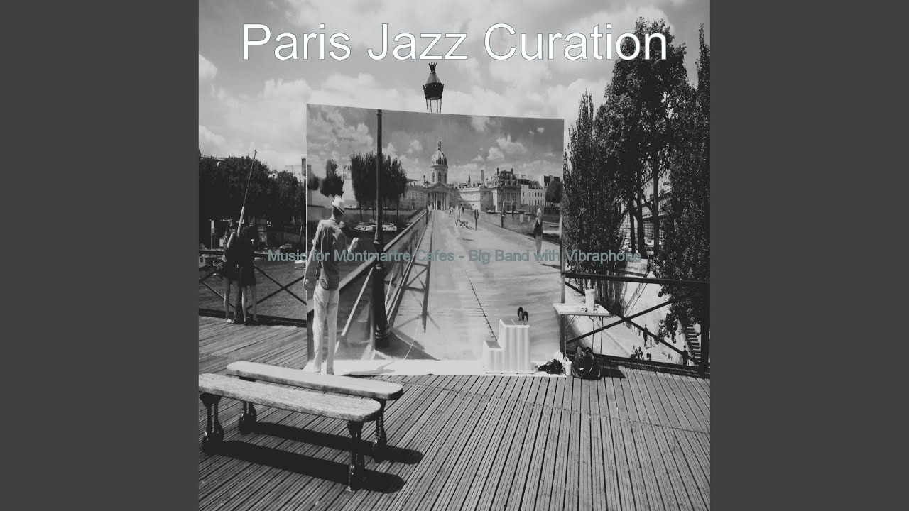 Atmospheric Backdrops for Montmartre Cafes