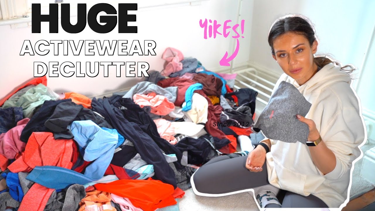 DECLUTTERING MY GYM CLOTHES | how I wash my activewear | KonMari Method | gymshark, vanquish, tala