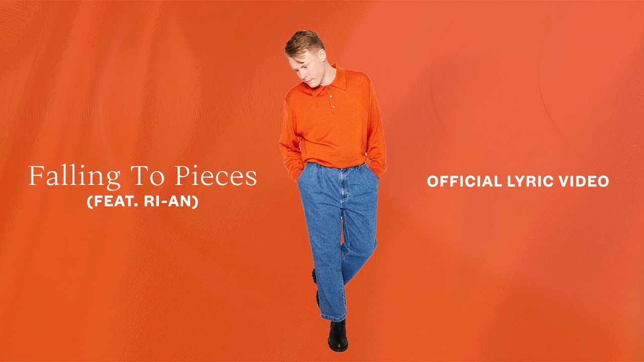 Corey Voss – Falling To Pieces (feat. Ri-An) [Official Lyric Video]