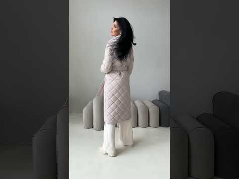 Пальто жіноче міді стьобане утеплене плащівка, демісезонне, весняне, осіннє, Чорний,40, видео 1