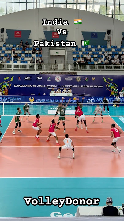India 🇮🇳 Vs Pakistan 🇵🇰 Volleyball Teams Are Fighting😲Ends With Amazing Pipe Attack😱 #volley