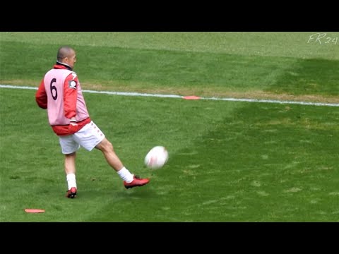 現地映像】小野伸二がトレーニングで魅せたテクニック集！ - YouTube
