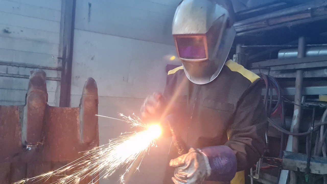 Extirpare sudura prin procedeu arc-aer cu electrod de grafit ( crăițuire ) , ( part 1 )