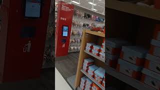 Needed a new Xbox Series X controller so went to Tarj (target) to buy. Wealth