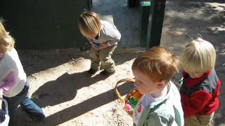 Egg hunt 2012.AVI