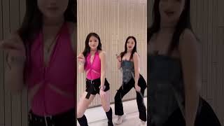 Perfect Sync! Duo Dancing to Catch Catch 🎶💥 #dancemoves #duo #dance #kpop #trending #shorts