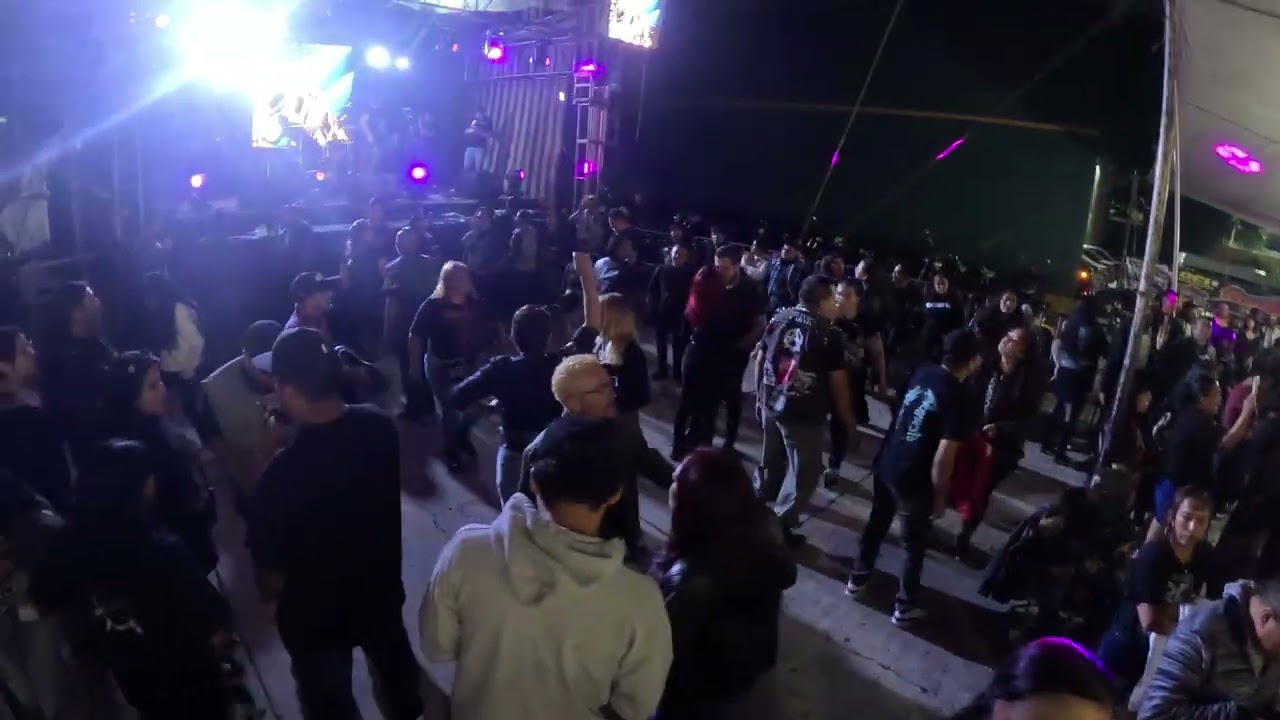 🍻🔥 “Soy un Borracho – Ilegales reventando en el Frontón El Puente, Chimalhuacán”