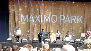 Maxïmo Park - Books From Boxes (live @ Pukkelpop 2009)