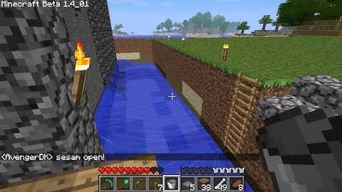 Minecraft portcullis and retractable bridge.