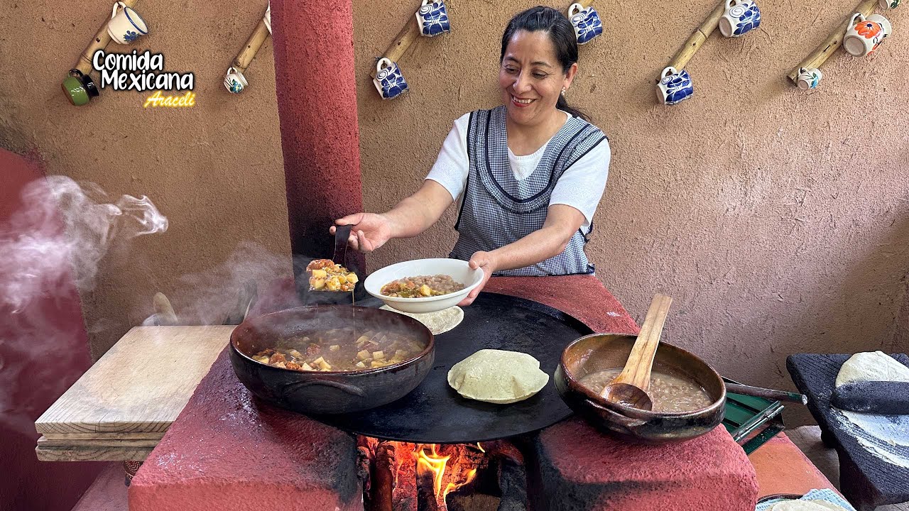 Cuando todo anda caro, en mi cocina se resuelve sabroso 🌿🥔 Papas con Chorizo en Salsa Verde