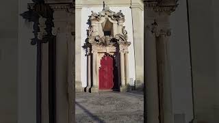 Католическая церковь Capela do Senhor das Barrocas в Авейру