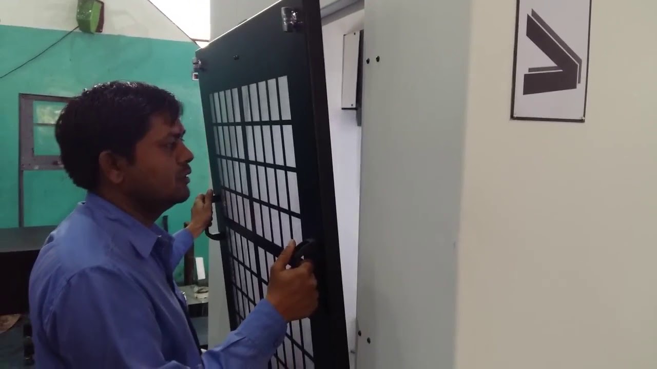 CNC Door Inter Locking Function b - YouTube