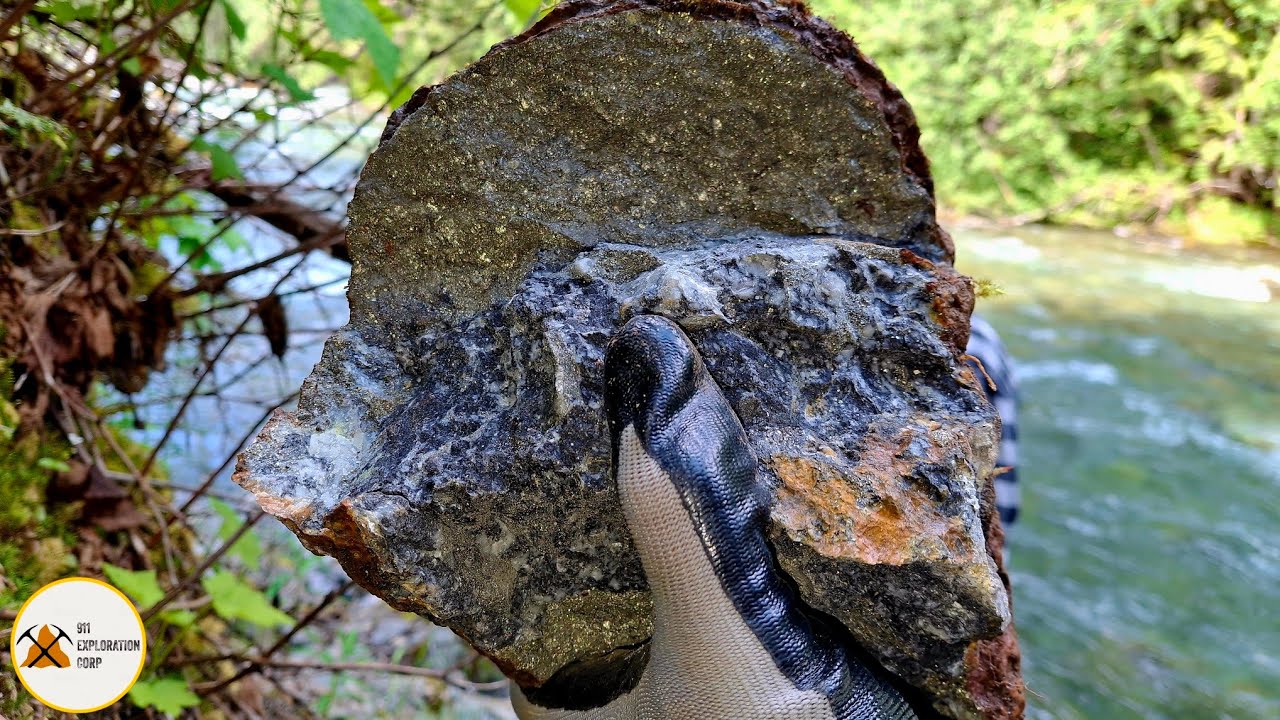 Hiking A Steep Mountainside To Find Gold Bearing Rocks!