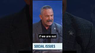 Sheriff  Bianco Left The Debate Moderator Speechless LIVE ON TV
