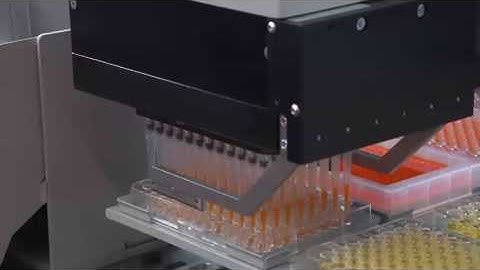 MCA 96 is stacking DiTis on a waste stack after usage.