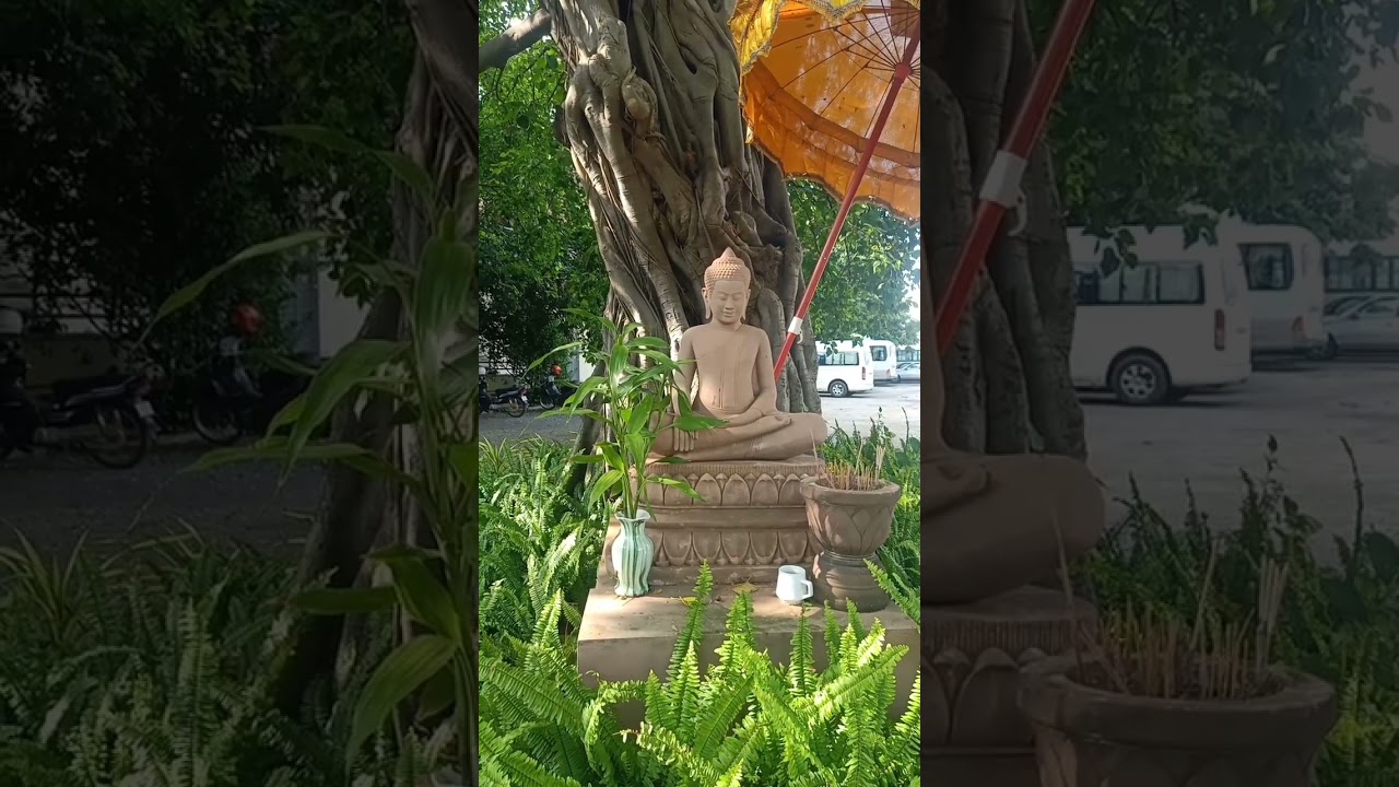 Buddha's Cambodia style in the artisan d'angkor Siem Reap Cambodia