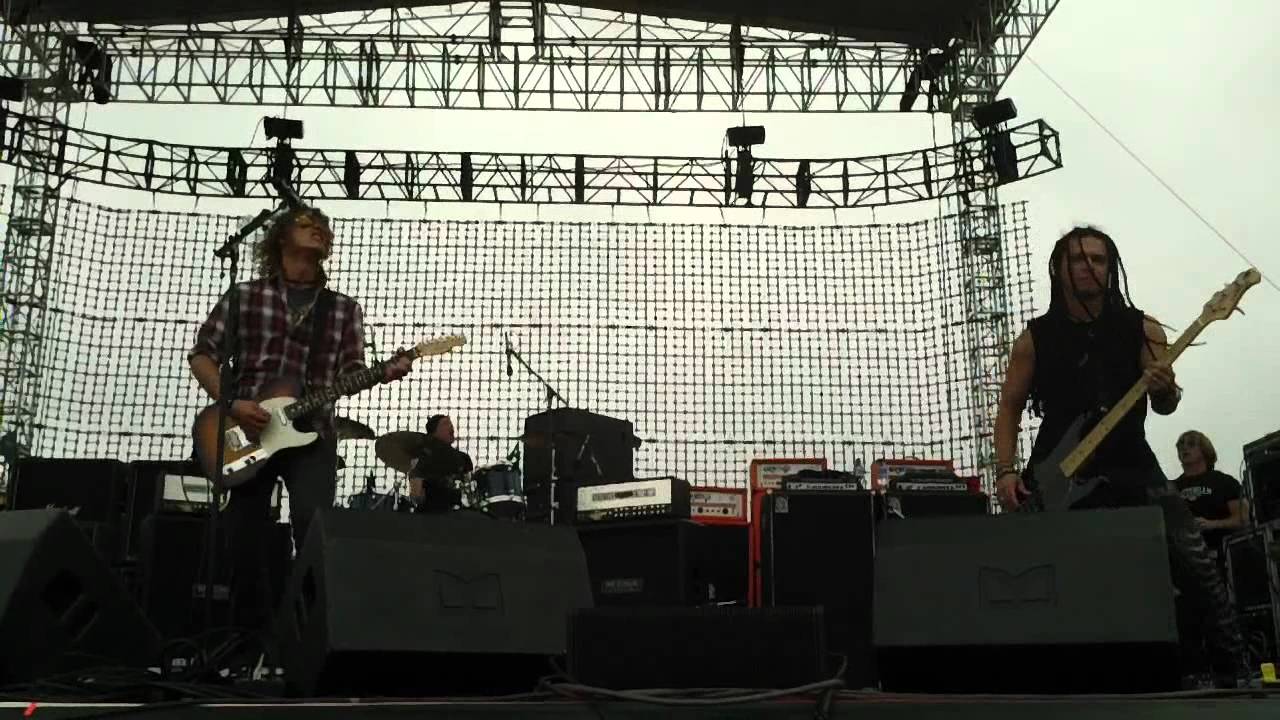 Fuel Hemorrhage (In My Hands) Live in San Francisco, Bonehead BBQ