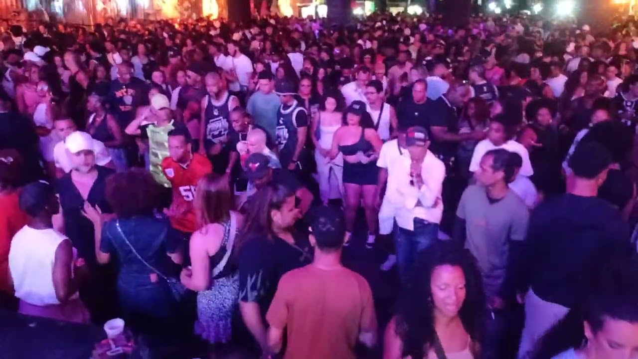 Homenagem aos 35 anos de Viaduto de Madureira/45 anos do Charme. 2