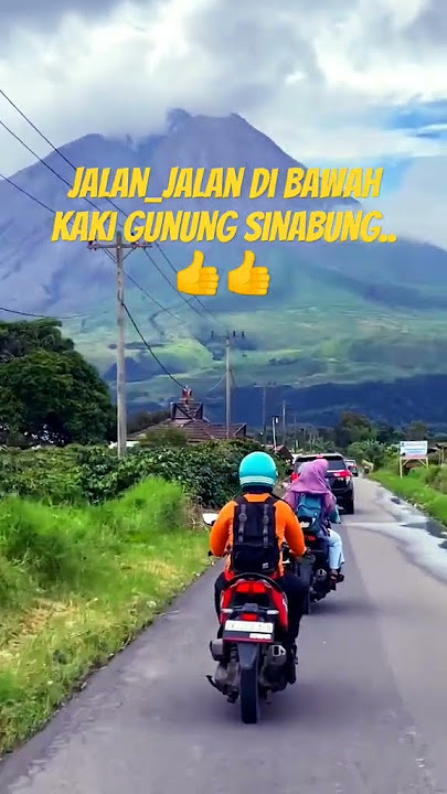 Jalan jalan menuju Kaki gunung Sinabung.Emang View nya gak obat Gaesss..!! #short #lucu #Healing