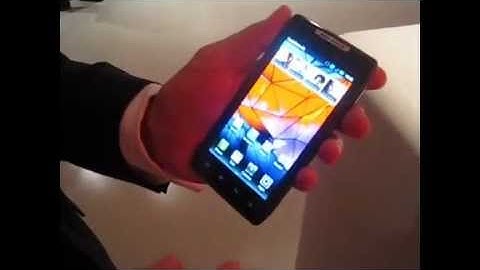 Motorola Razr hands on video demo