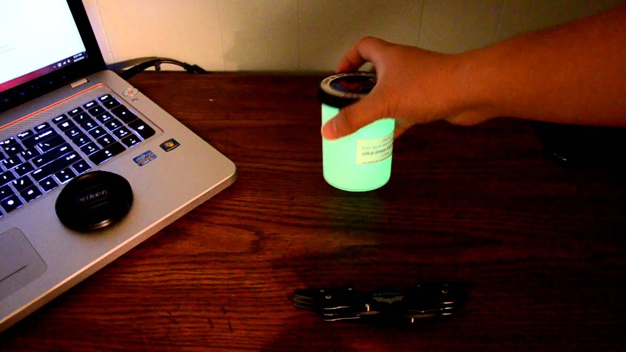 "GlowInc" Ultra Green V10 Glow in the Dark Paint 1/2Pt Unboxing - YouTube