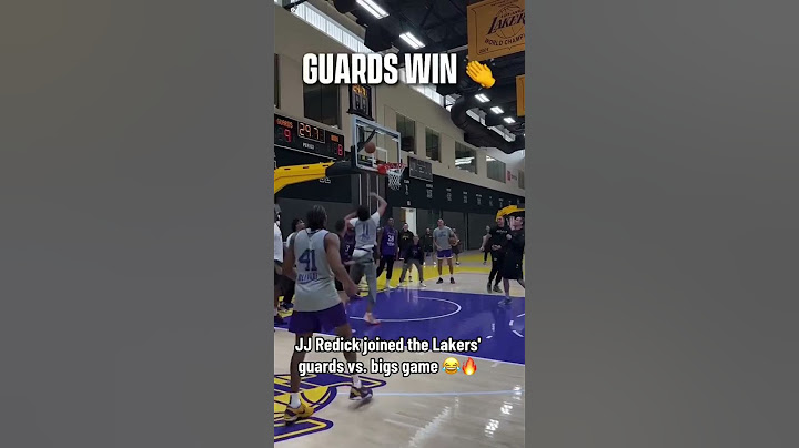 Coach Redick joined practice 🍿 (via lakers/TT)