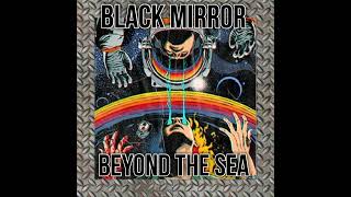 Black Mirror S6 E3 Beyond the sea