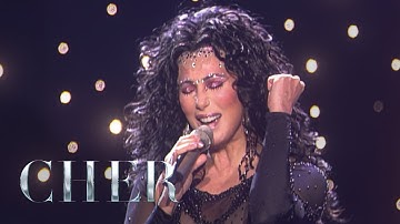 Cher Sings “If I Could Turn Back Time” on The Farewell Tour (11/08/2092)