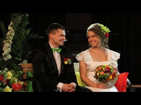 Video: Kā Apprecēties Ar Kanādieti