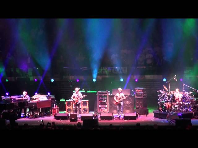 Phish | 12.30.11 | The Horse → Silent in the Morning class=