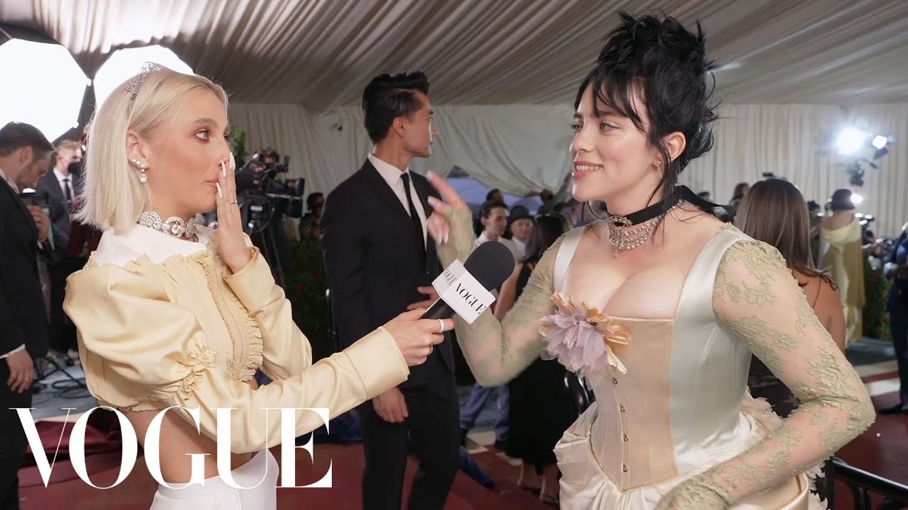 Please Enjoy Emma Chamberlain's Very Relaxed Met Gala Interviews