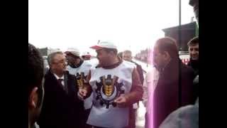 ARNAVUTLUK FAHRİ KONSOLOSU AYHAN SEZER YASAYI TANIMIYOR