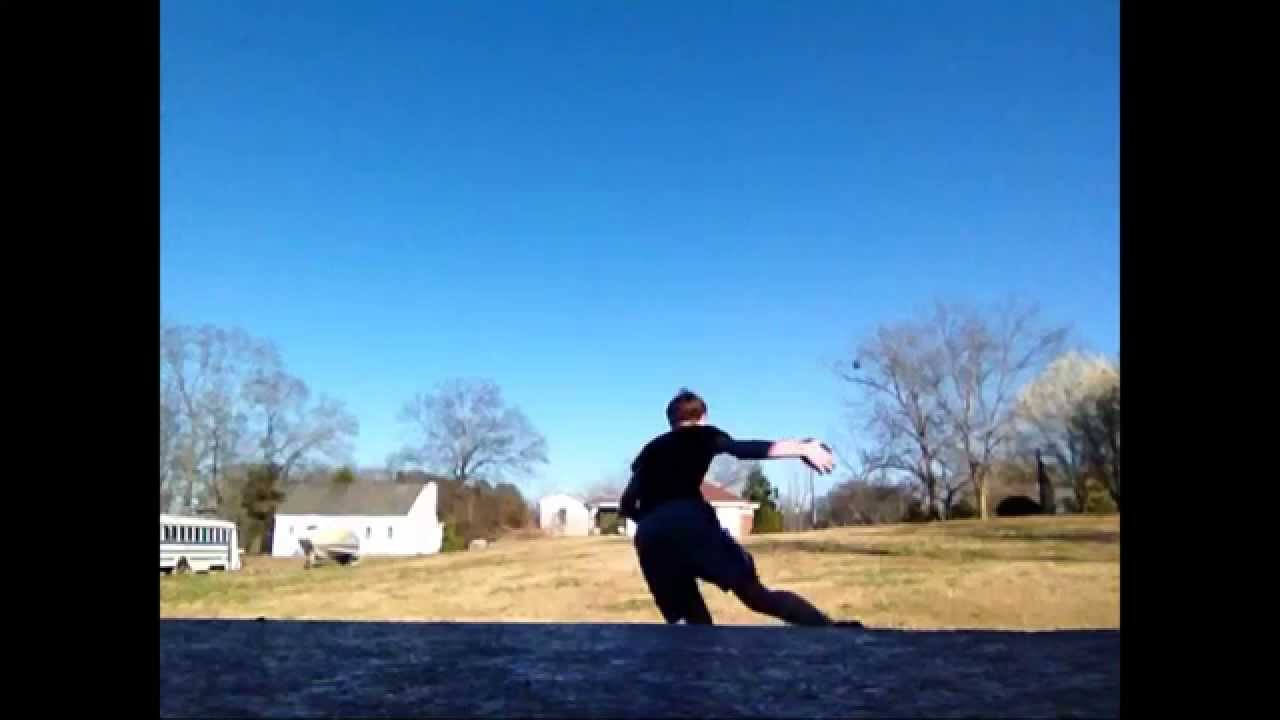 150+ feet Middle School Discus thrower! Luke Johns YouTube