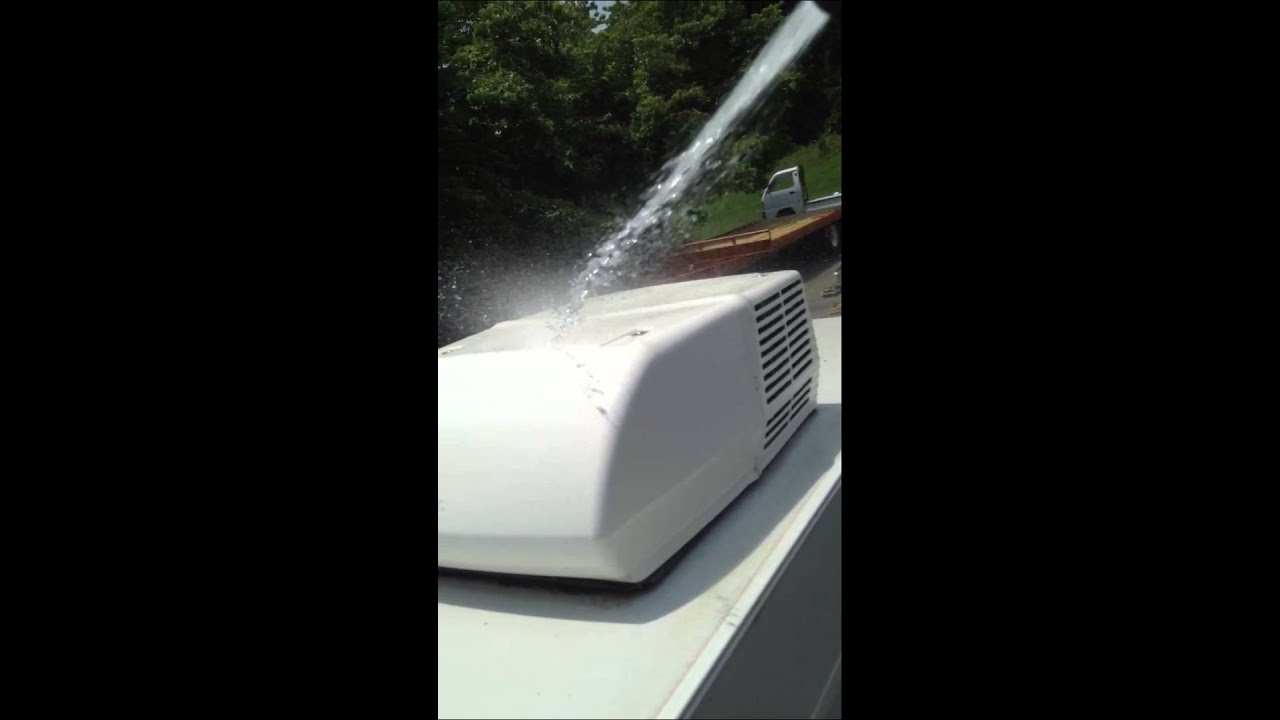 Cleaning a camper with regular bleach very easy! YouTube