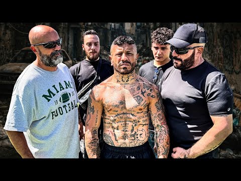 PITBULL CHALLENGES ALL OF SANTA MARIA CAPUA VETERE! 🤯🔥 Extreme STREET sparring! 🥊
