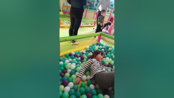 Порно қарап отырған ана