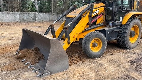 Jcb 3dx dozing and levelling soil #jcbdozer #jcb #jcb3dx #jcbtractor #jcb3cx #jcbcartoon #jcbparts