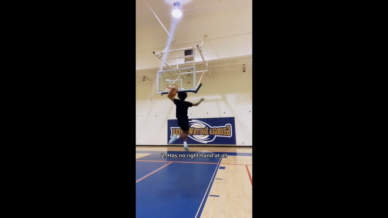 The Hooper That Has No Off Hand Explore