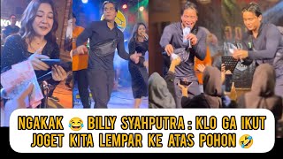 kocak Jon 😂 Billy Syahputra: klo ga ikut joget Kita lempar ke atas pohon 🤣