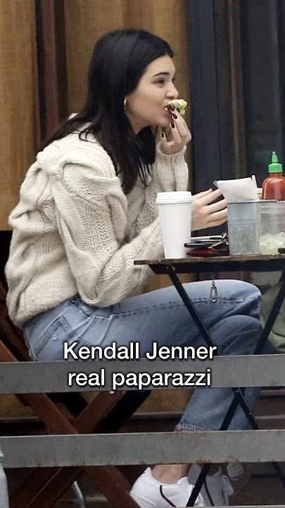They show u what they want #kendalljenner #paparazzi #modeling #shorts #fypシ゚ #style