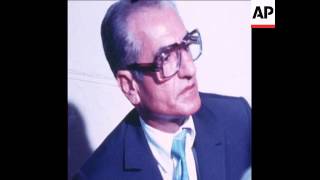 SYND 7 8 76 THE SHAH OF IRAN AND HENRY KISSINGER AT PRESS CONFERENCE IN TEHRAN