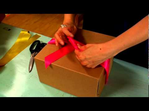 How to Tie a Square Knot on Gift Boxes - Paper Source