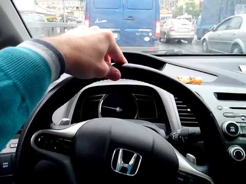 почему бьёт руль при торможении honda civic