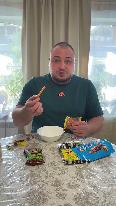 Первый раз пробую китайские снеки . Очень странные впечатления 🤯🤪 # ...