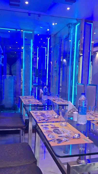 Darao Pothik Bor Restaurant in Kolkata, India #daraopothikbor #bluerestaurant