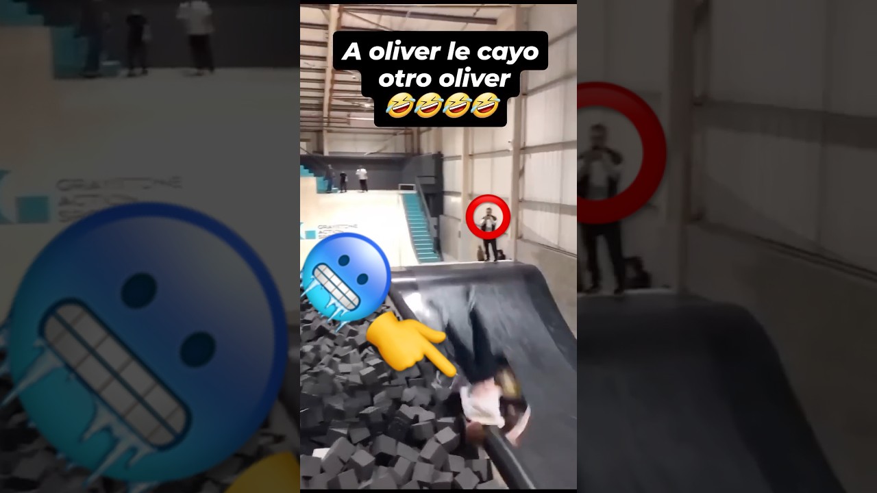 A Oliver le cayó un meteorito en la cabeza 