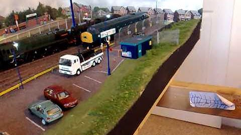 howes sound chipped class 40145 on warmingotn depot