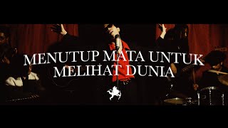 Romantic Echoes - Menutup Mata Untuk Melihat Dunia