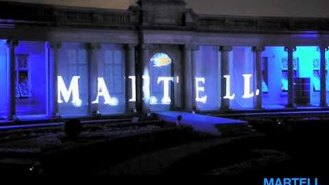 Live School VJ HO 使用光雕立體投影技術在 Martell 酒商的開幕活動