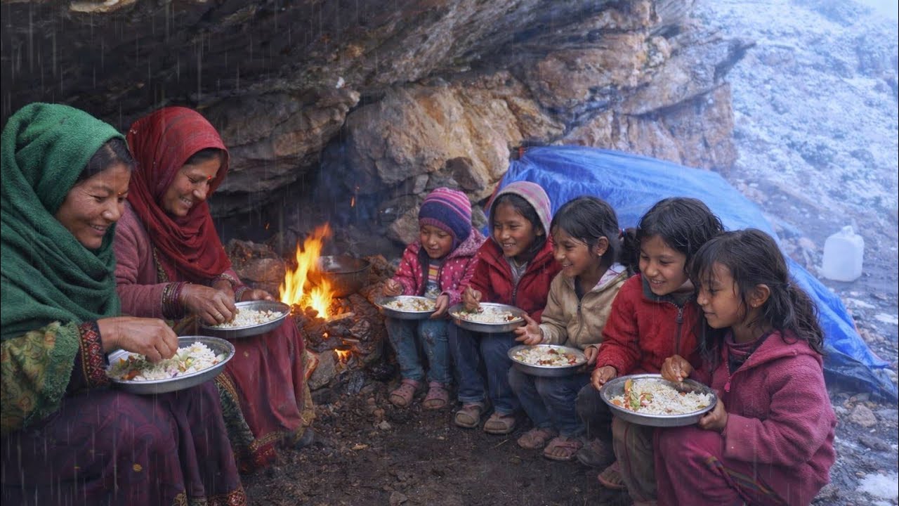 Inside Dolpa’s Coldest Region | A Family’s Real Experience Living in Nature, Caves & Tents🌧️🌧️🌧️